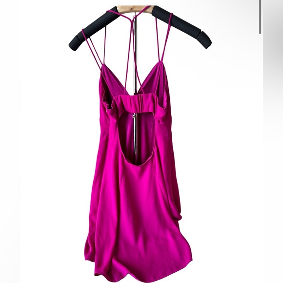 Express Spaghetti Strap Zipper Keyhole Dress - Picture 3 of 5